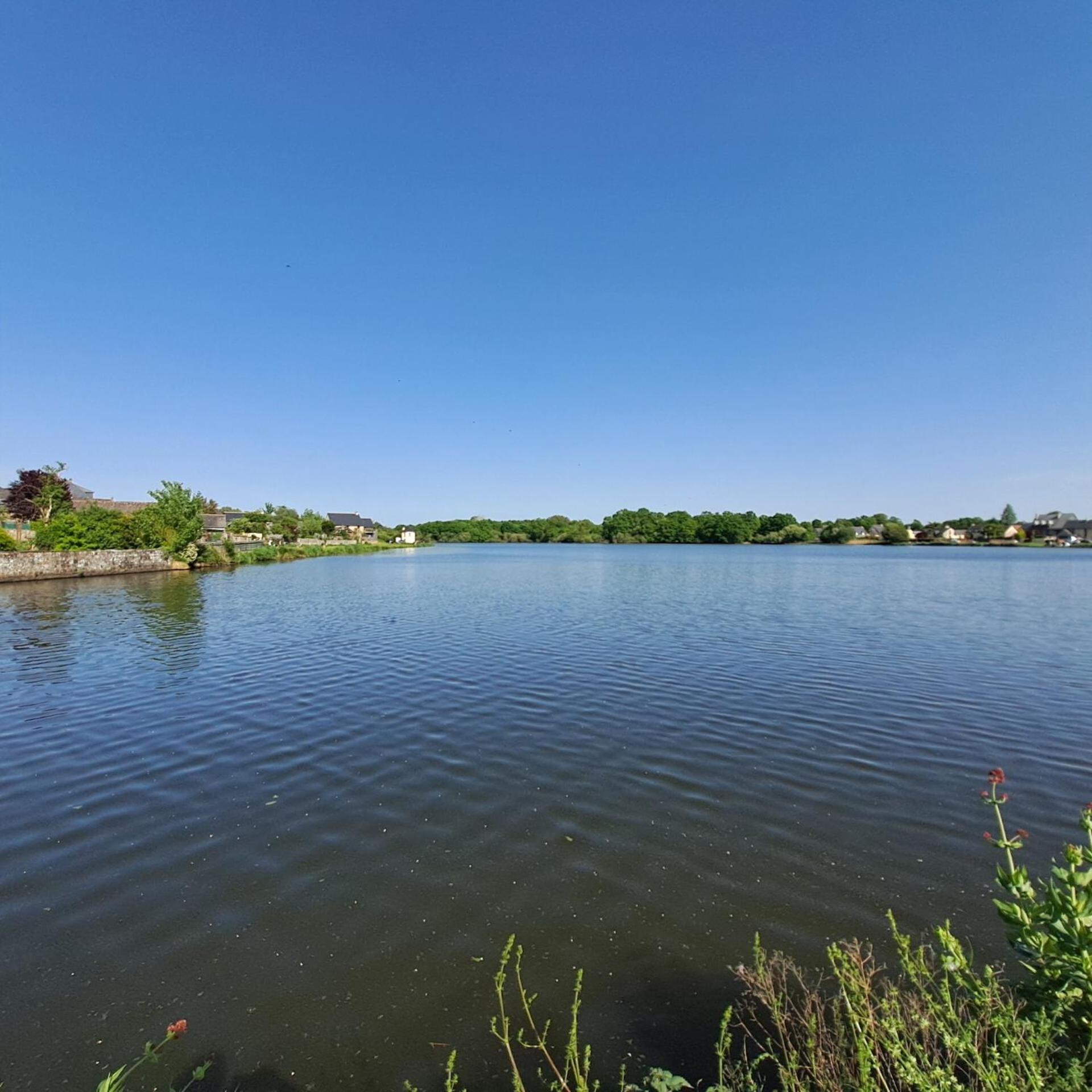 Le Lac Cherrueix Esterno foto
